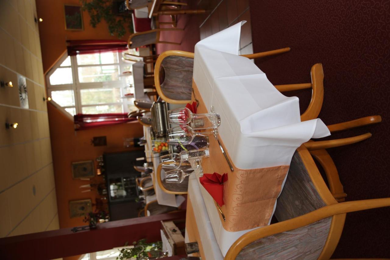 Hotel Taunus Residence Bad Camberg Exterior foto