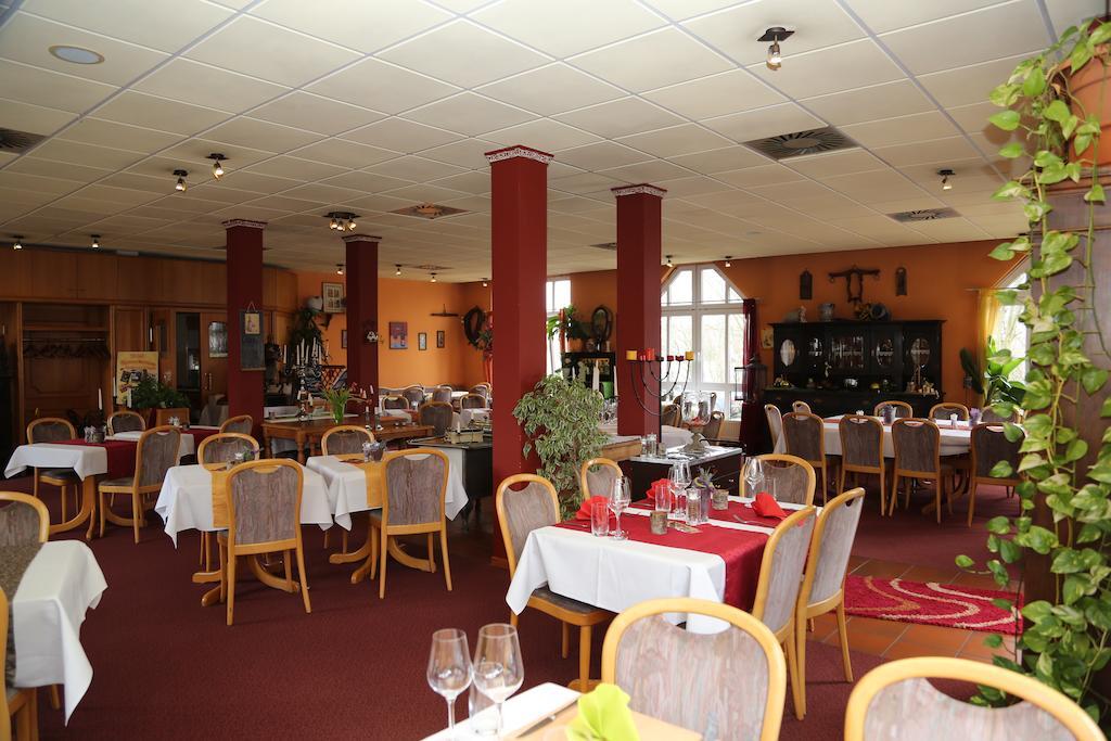 Hotel Taunus Residence Bad Camberg Exterior foto