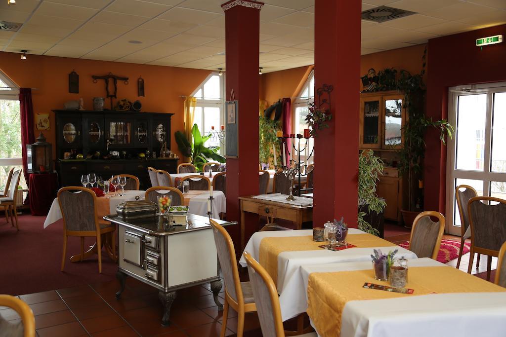 Hotel Taunus Residence Bad Camberg Exterior foto
